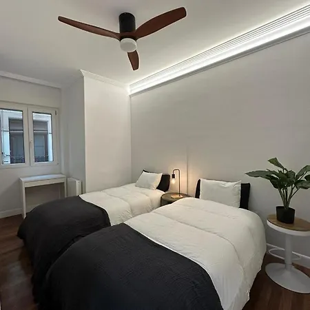 Central Moyua By Sleep In 毕尔巴鄂